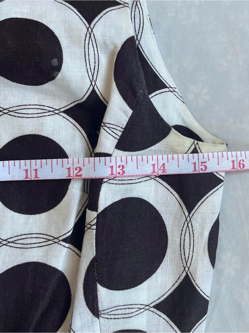 brown white circular pattern dress